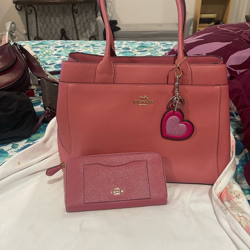 Set purse and matching wallet use just 1 time